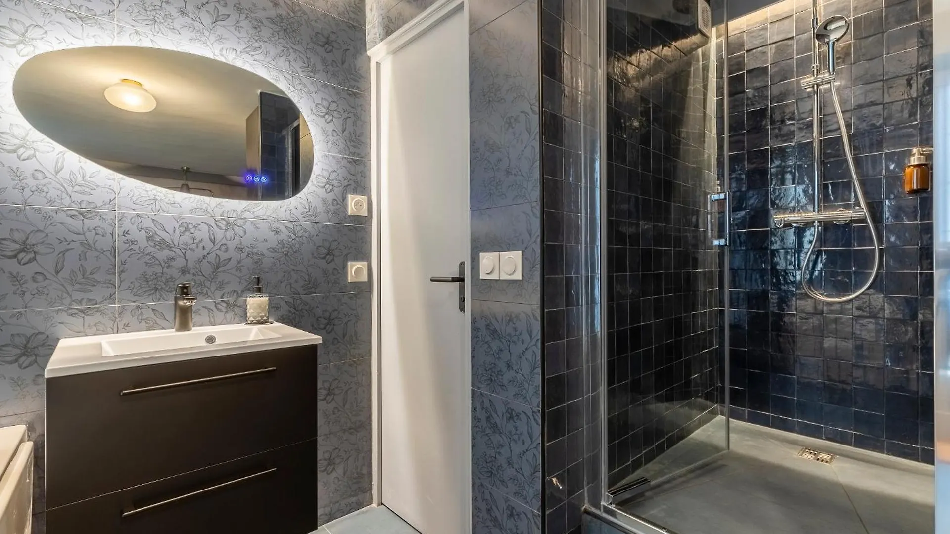 Opera, Grand Boulevard 9Eme, Suite Avec Jacuzzi Paris